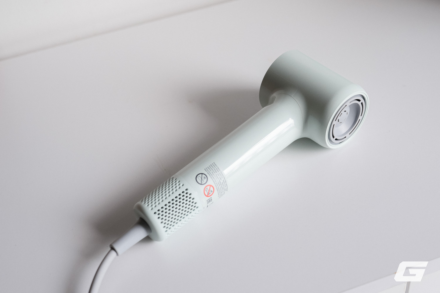 Dùng thử máy sấy Dreame Hair Mini: Gió rất mạnh, nhiệt đều, thiết kế động cơ ẩn, dùng tốt mà mua làm quà 20/10 còn hay hơn- Ảnh 14.