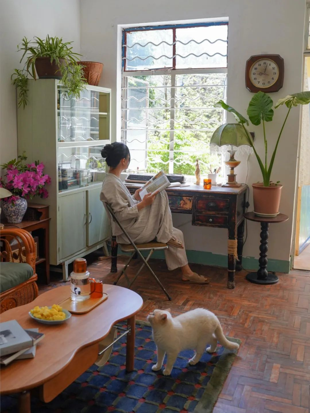 Khi “cũ” thành xu hướng: Người trẻ đang tìm kiếm điều gì trong những khu dân cư xập xệ giữa lòng thành phố?- Ảnh 3.