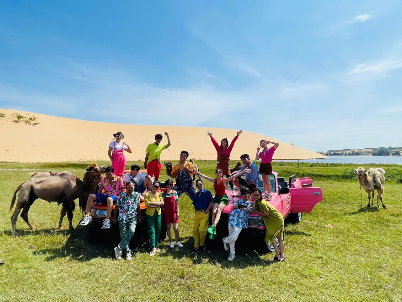 “Tiểu Sahara” Bàu Trắng Bình Thuận hút khách nhờ hiệu ứng 