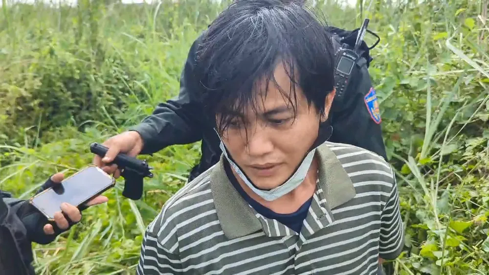 Hành trình cảnh sát dùng flycam lùng bắt kẻ dùng súng nhựa cướp 100 triệu ở Chợ Bình Điền