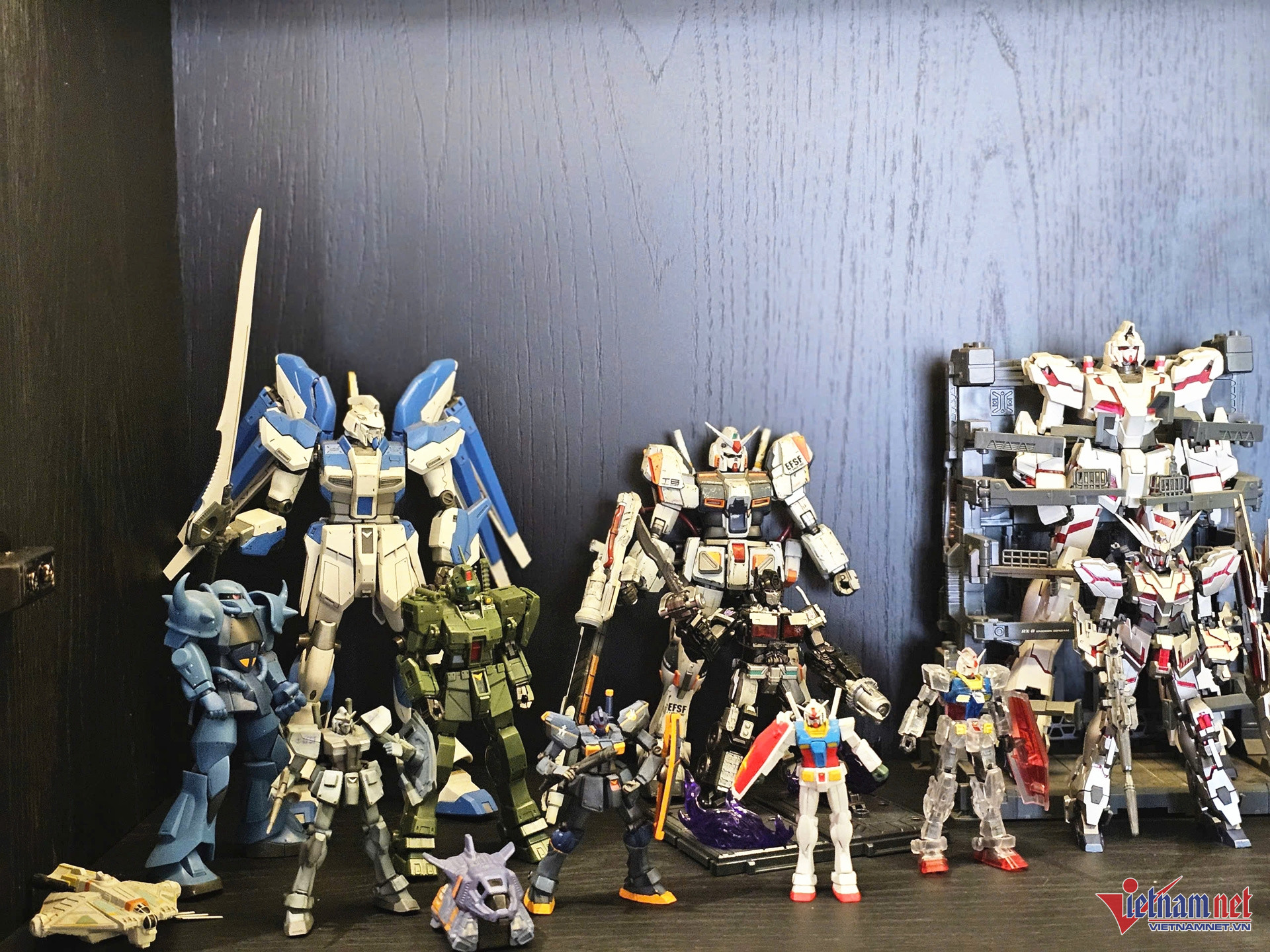 Sở thích độc lạ ít người biết trong căn hộ 10 tỷ đồng của Nguyễn Văn Chung - 5