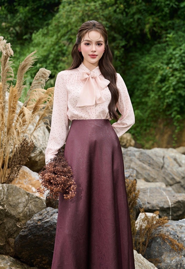 Biến tấu phong cách độc đáo cùng áo thắt nơ quyến rũ- Ảnh 5.