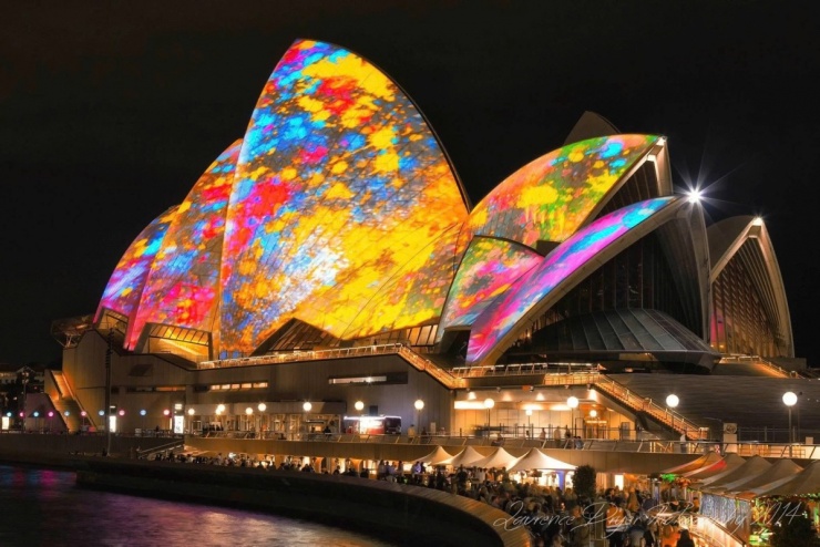 Những lễ hội ánh sáng ấn tượng nhất thế giới - 9