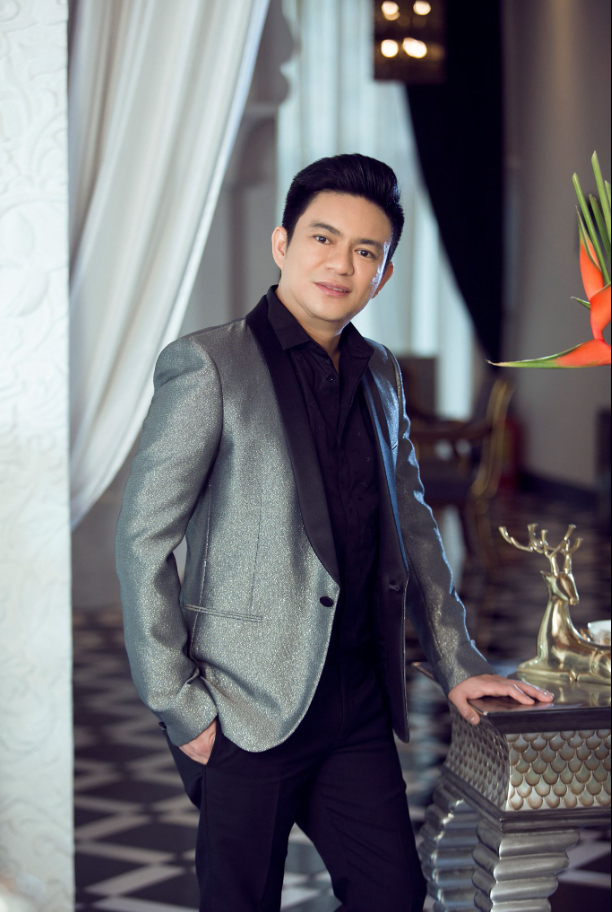 Bác sĩ Chiêm Quốc Thái là ai: Không hoạt động nghệ thuật nhưng làm dậy sóng showbiz?- Ảnh 2.