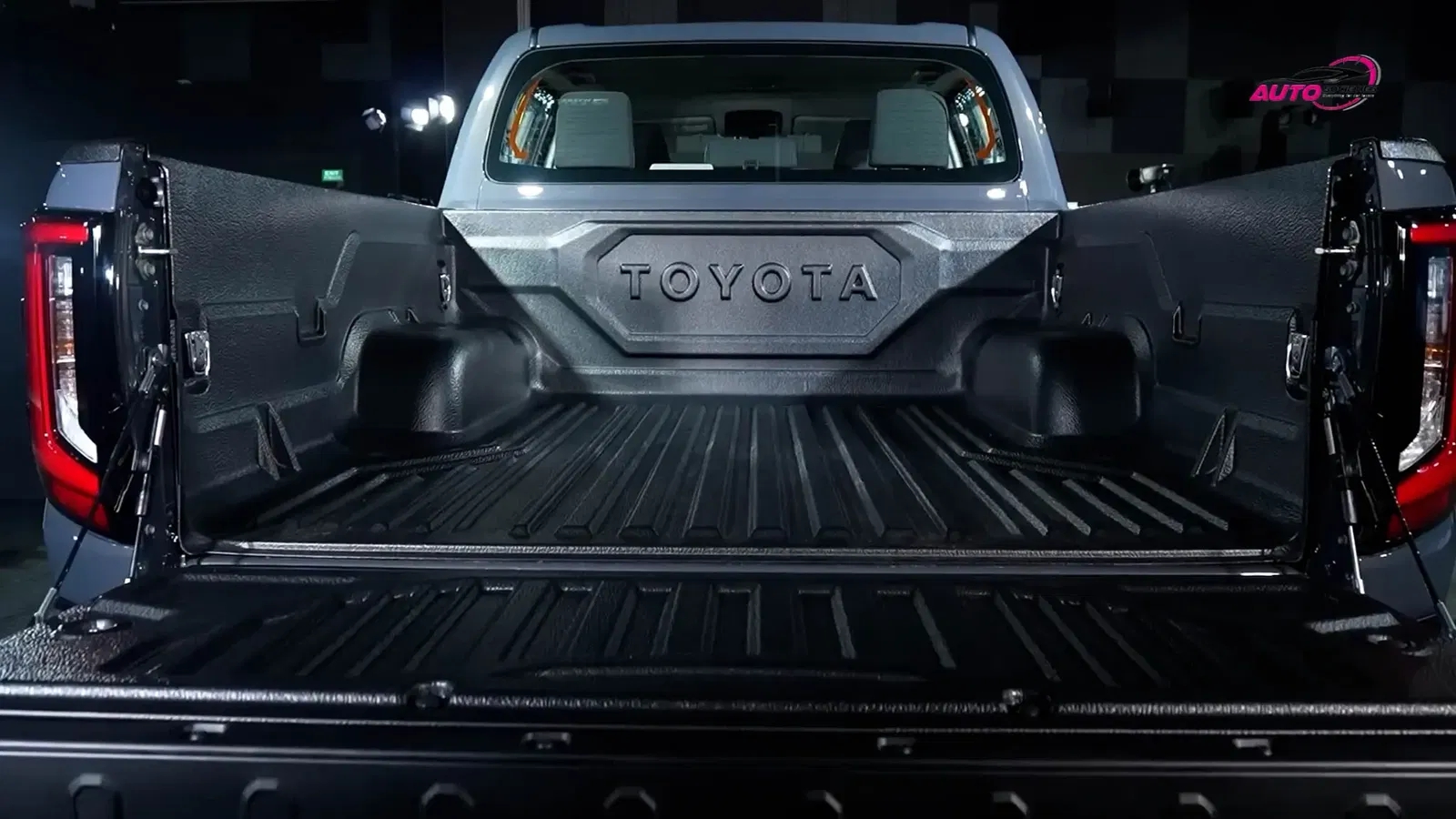 Toyota Hilux - Ảnh 6.