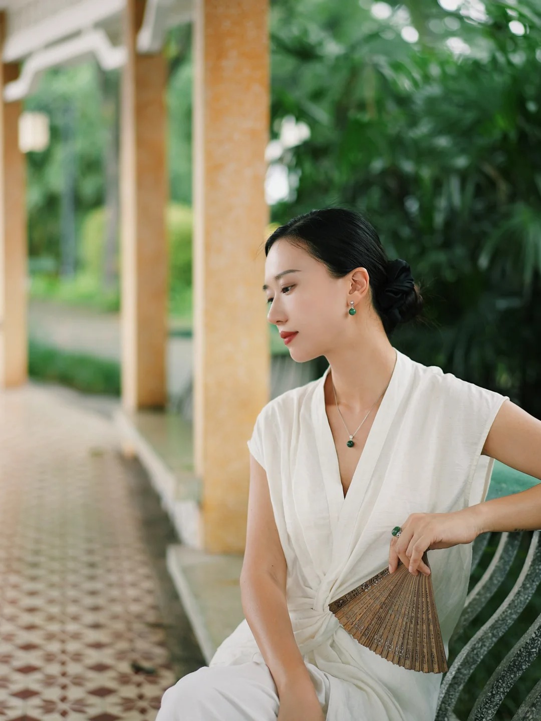 Nhìn mặt đoán vận! 4 nét tướng "phúc khí trời ban" giúp bạn nhận ra người sắp kéo bạn lên đỉnh cao năm 2026 - Ảnh 2.