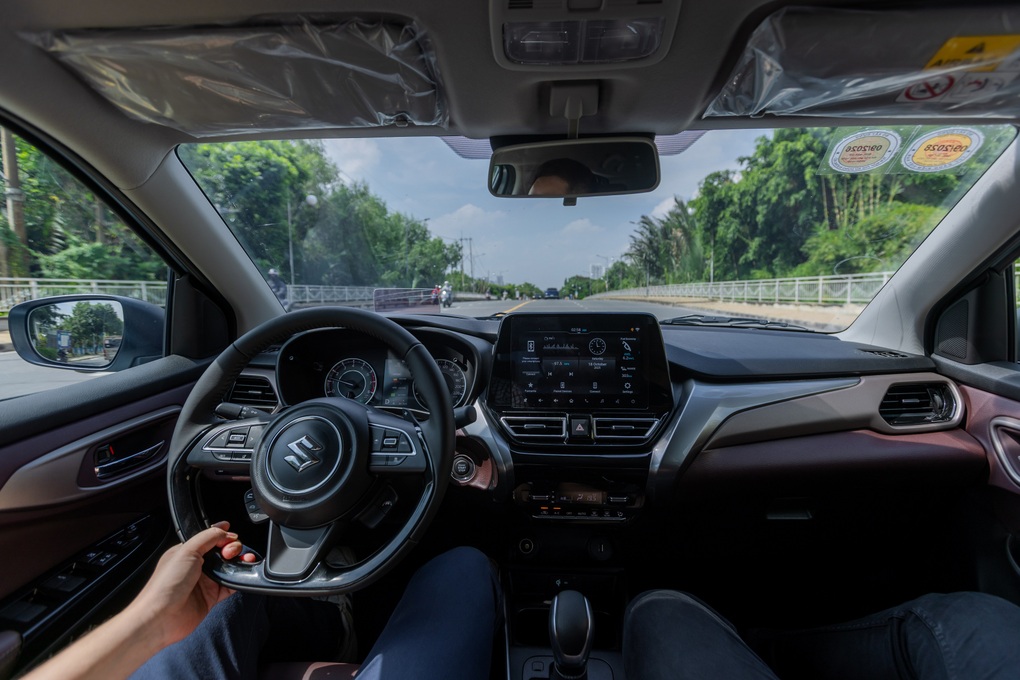 Suzuki chuyển mình bằng mẫu xe Fronx sau 30 năm hiện diện tại Việt Nam - 5