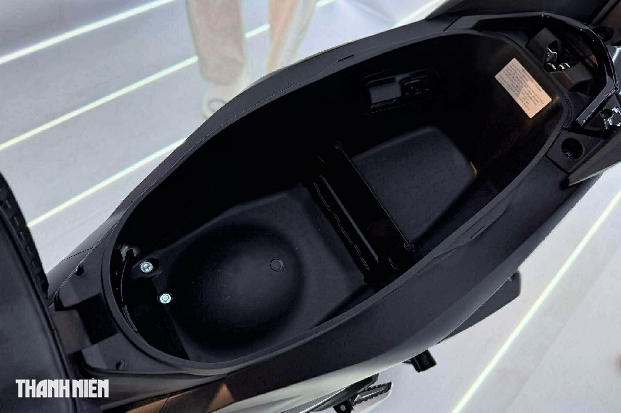 Giá tăng nhẹ, Honda Air Blade 2026 thay đổi gì? - Ảnh 7.