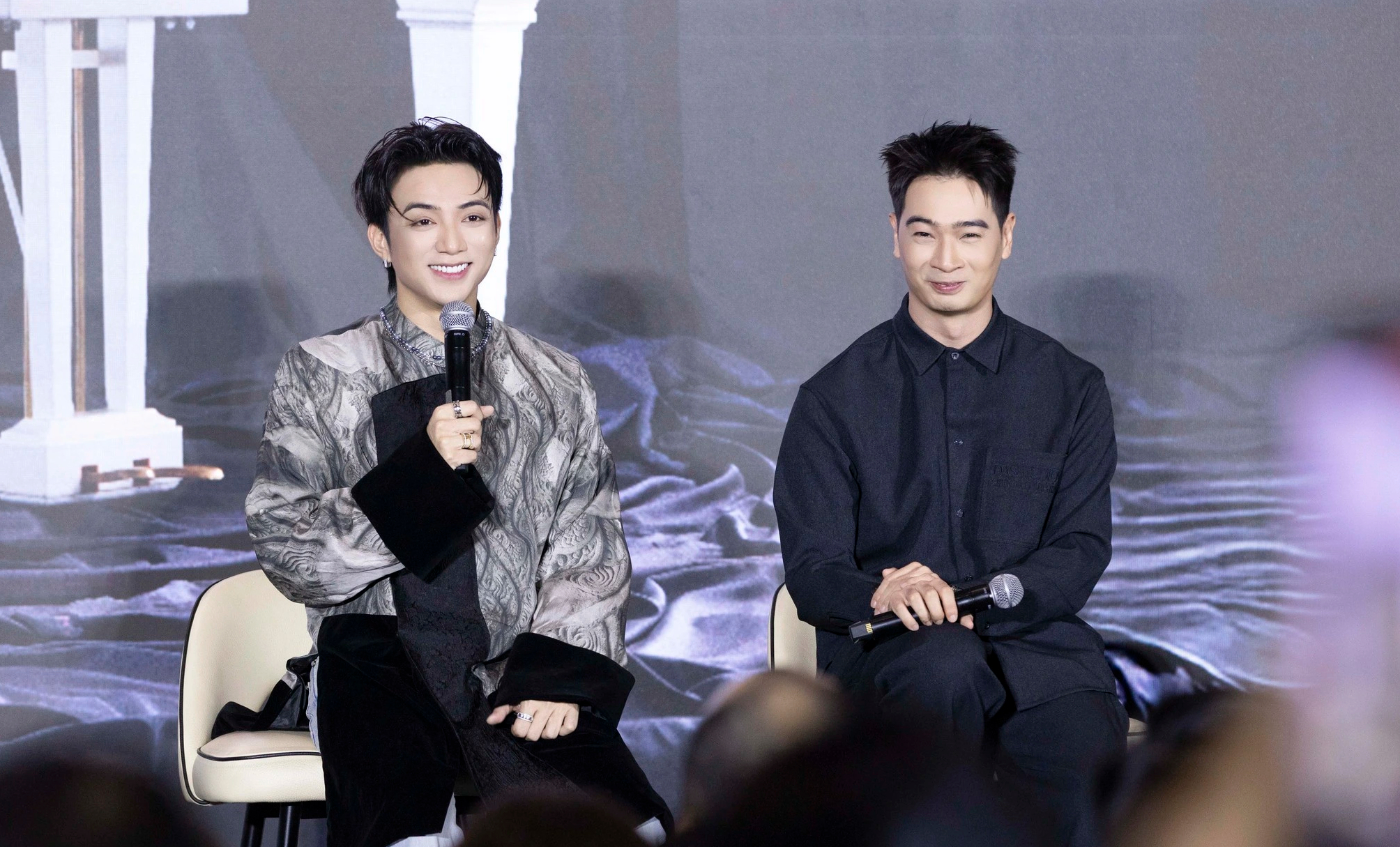 Soobin đưa xẩm vào nhạc hiện đại, bất ngờ trước lời nhận xét của bố- Ảnh 5.