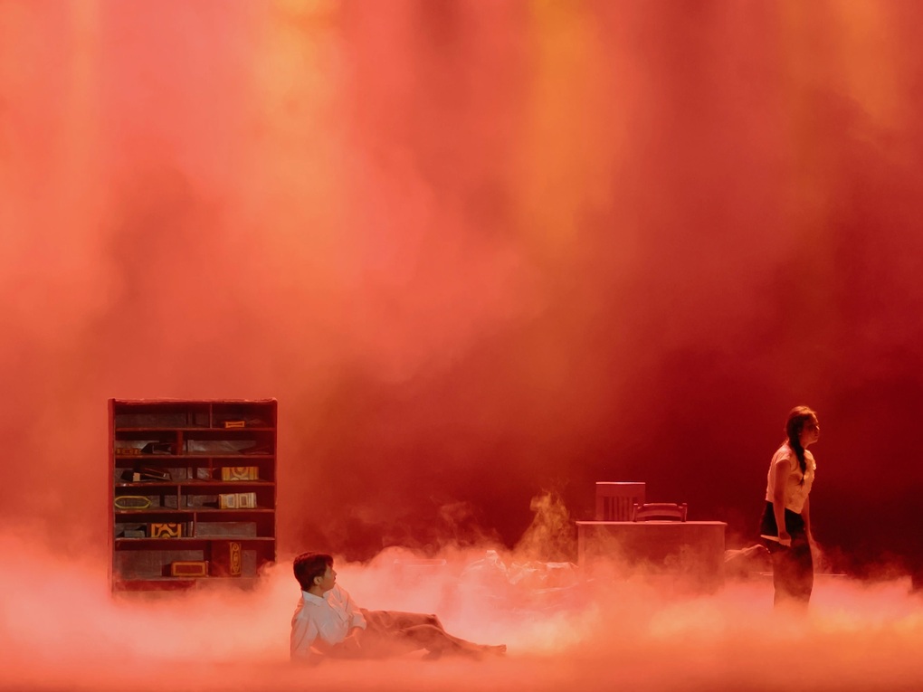 Vở kịch dài 2,5 giờ đồng hồ của học sinh trường Ams hút 1.000 khán giả - 2