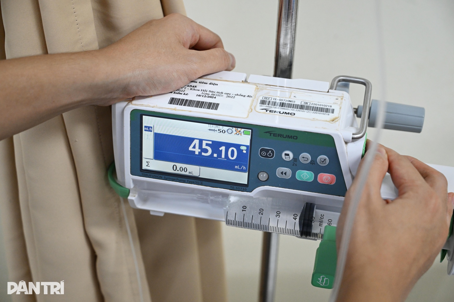 Nín thở xem bác sĩ giải cứu bộ não sắp chết ngạt của bệnh nhân đột quỵ - 14 Nín thở xem bác sĩ giải cứu bộ não sắp chết ngạt của bệnh nhân đột quỵ - 14