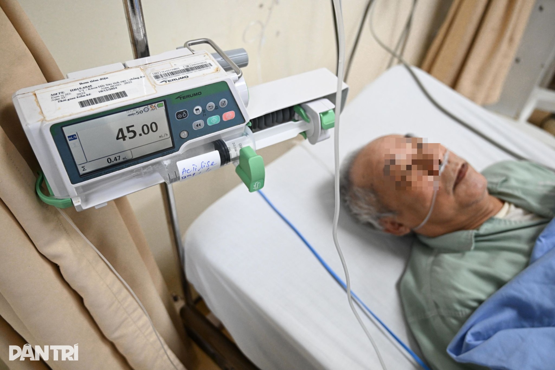 Nín thở xem bác sĩ giải cứu bộ não sắp chết ngạt của bệnh nhân đột quỵ - 16 Nín thở xem bác sĩ giải cứu bộ não sắp chết ngạt của bệnh nhân đột quỵ - 16