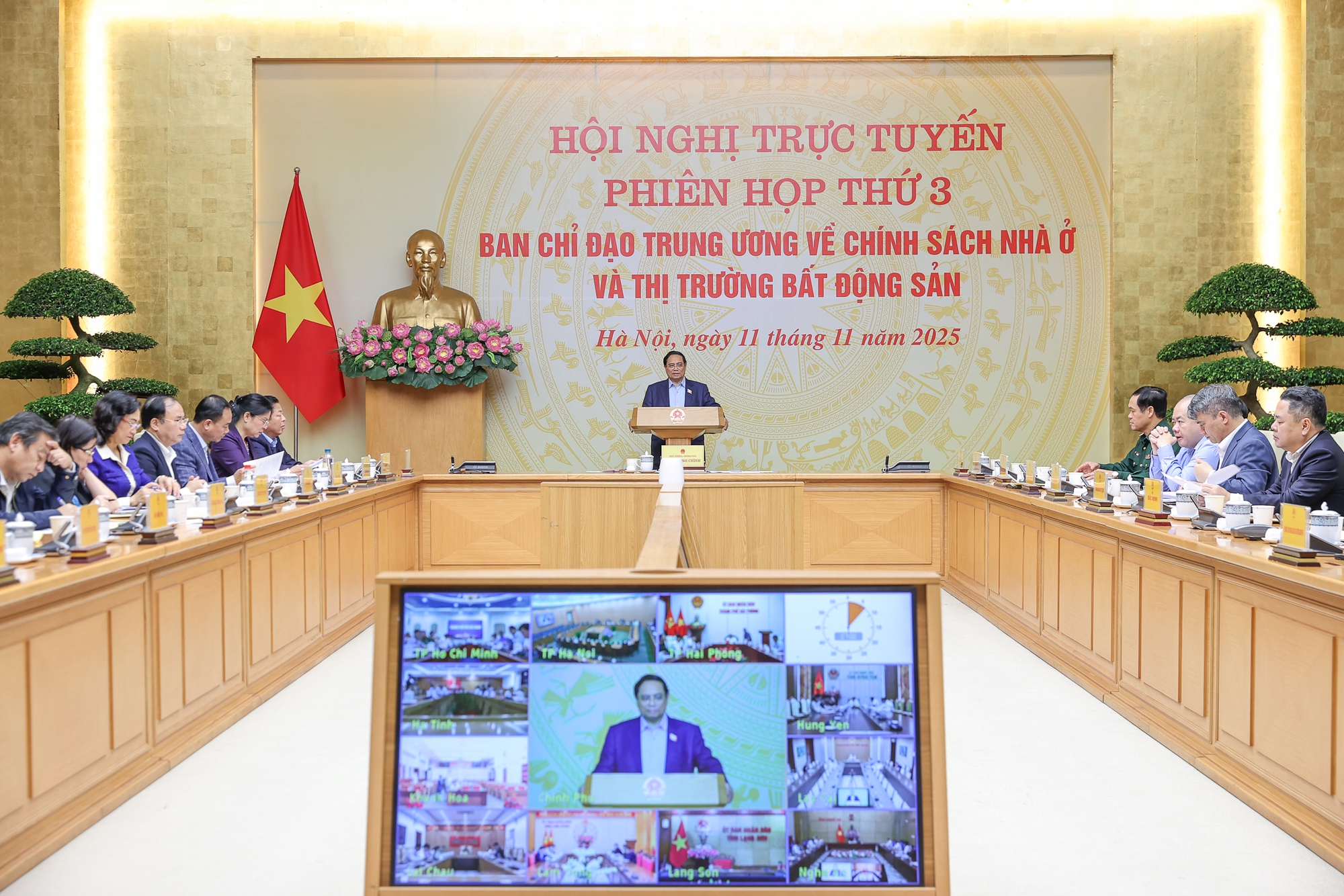 Thủ tướng yêu cầu xử lý các hành vi tiêu cực trong nhà ở xã hội ngay lập tức - Ảnh 2. Thủ tướng yêu cầu xử lý các hành vi tiêu cực trong nhà ở xã hội ngay lập tức - Ảnh 2.