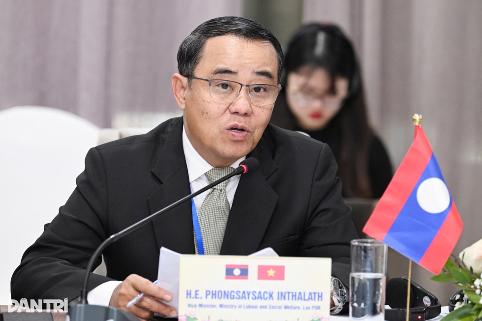 Thúc đẩy hợp tác về việc làm, người có công giữa Việt Nam và Lào - 2