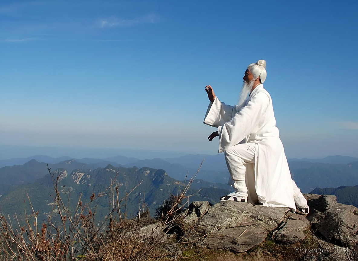 Vì sao Kim Dung đề cao các phái Võ Đang, Toàn Chân? - Ảnh 4.