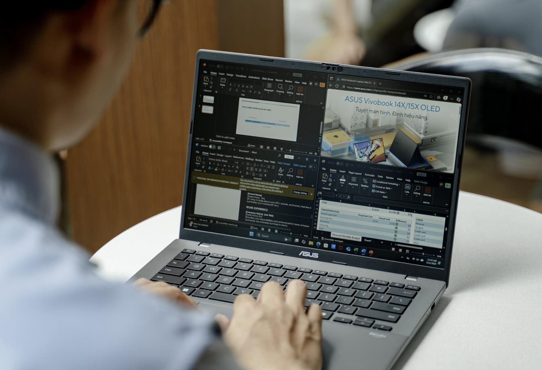 Chiếc laptop giúp bạn vững vàng đi qua 4 năm đại học- Ảnh 2.