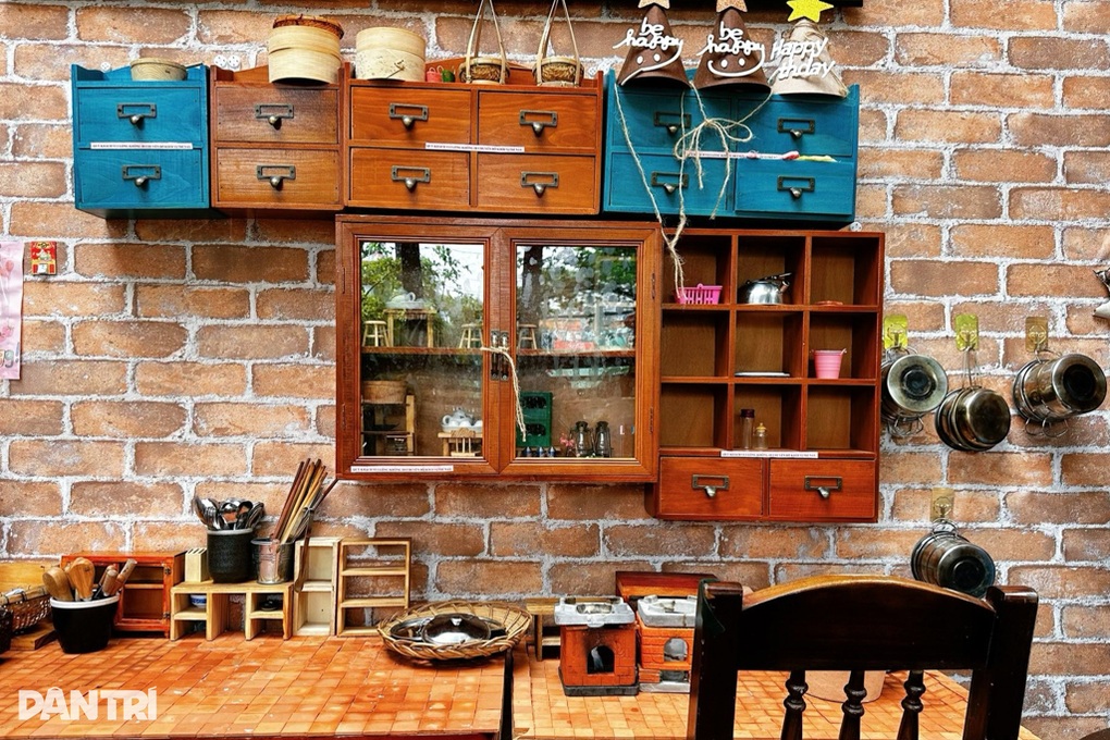Tiệm cà phê cho khách chơi đồ hàng, nấu ăn thật gây sốt tại TPHCM - 2