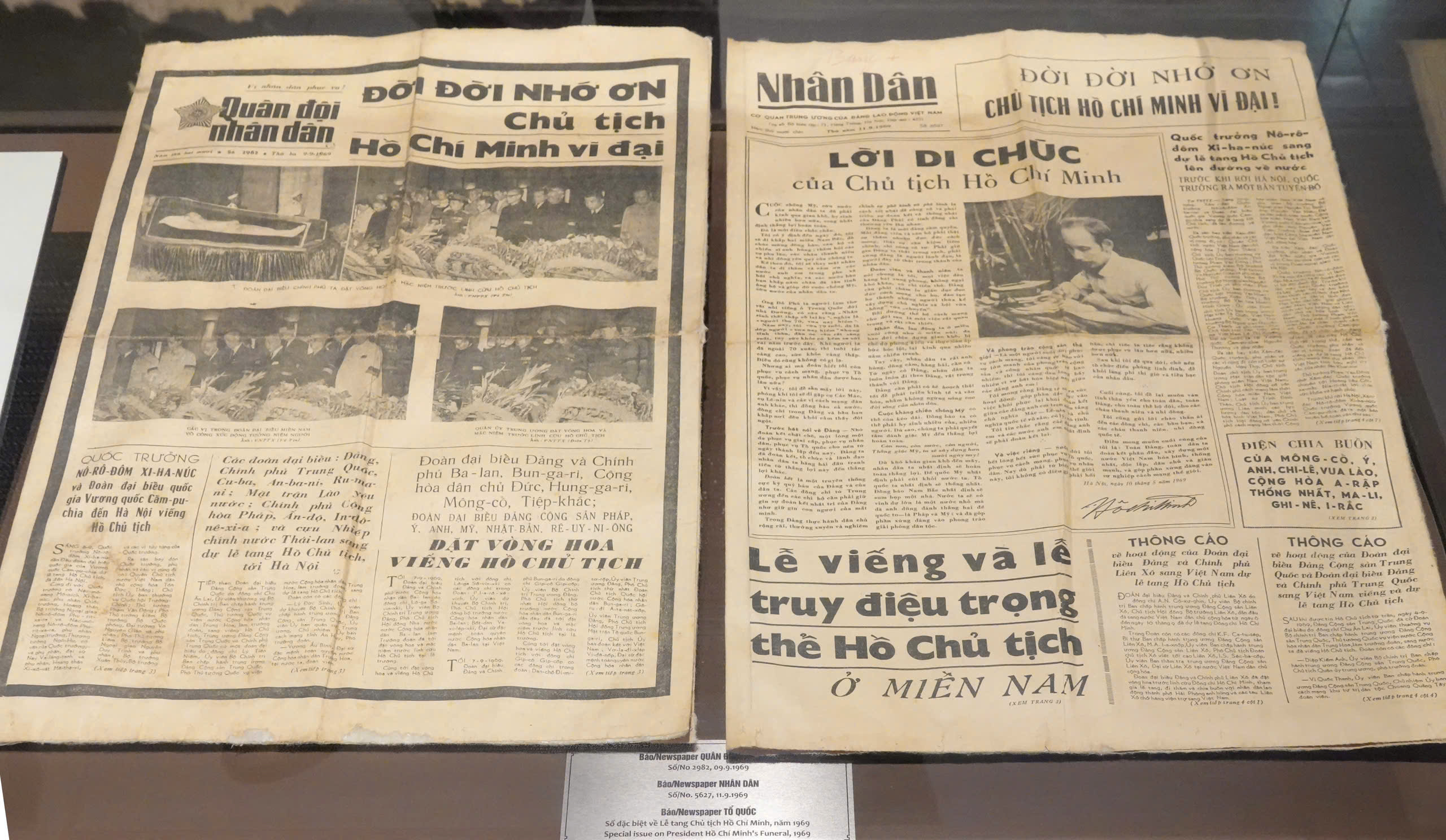 Đoàn cán bộ tuyên giáo TP HCM thăm Bảo tàng Báo chí Việt Nam ghi dấu lịch sử - Ảnh 11.