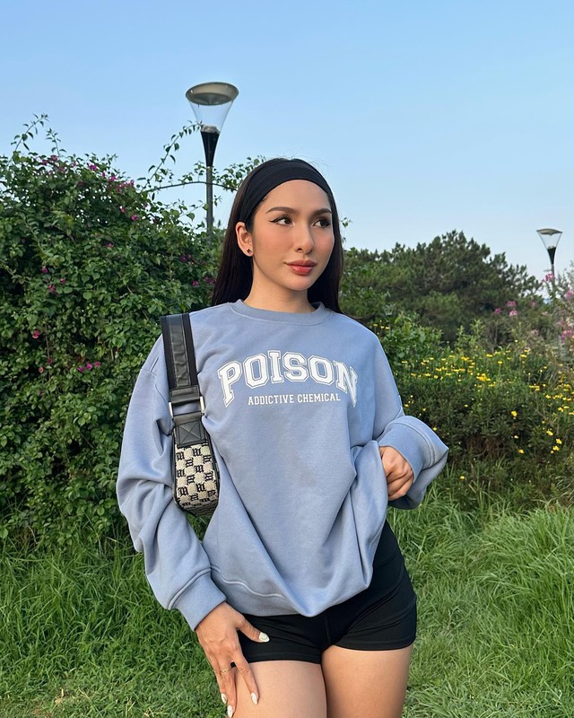 Từ phòng tập đến thời trang đời thường, quần legging phối đồ không lỗi mốt - Ảnh 4.