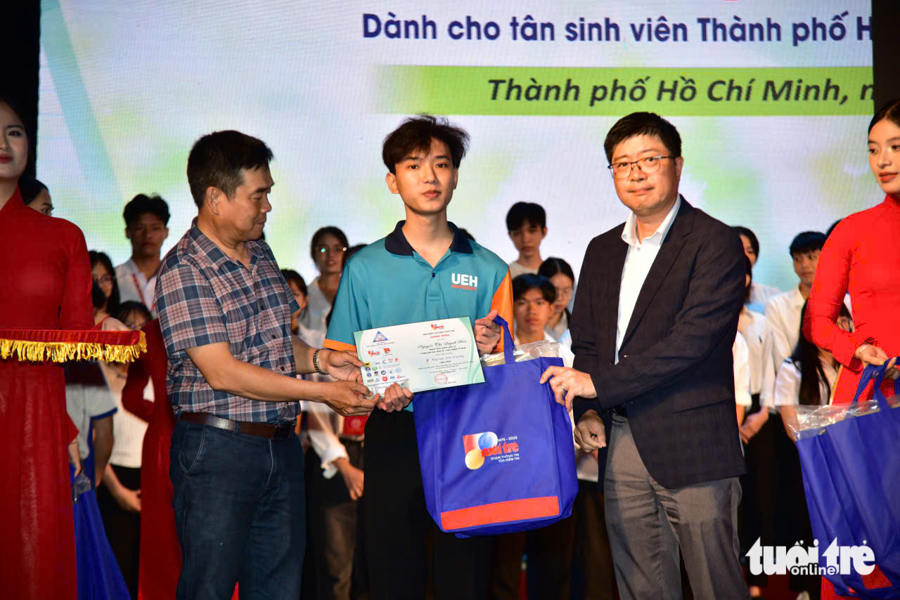 tiếp sức đến trường - Ảnh 39.