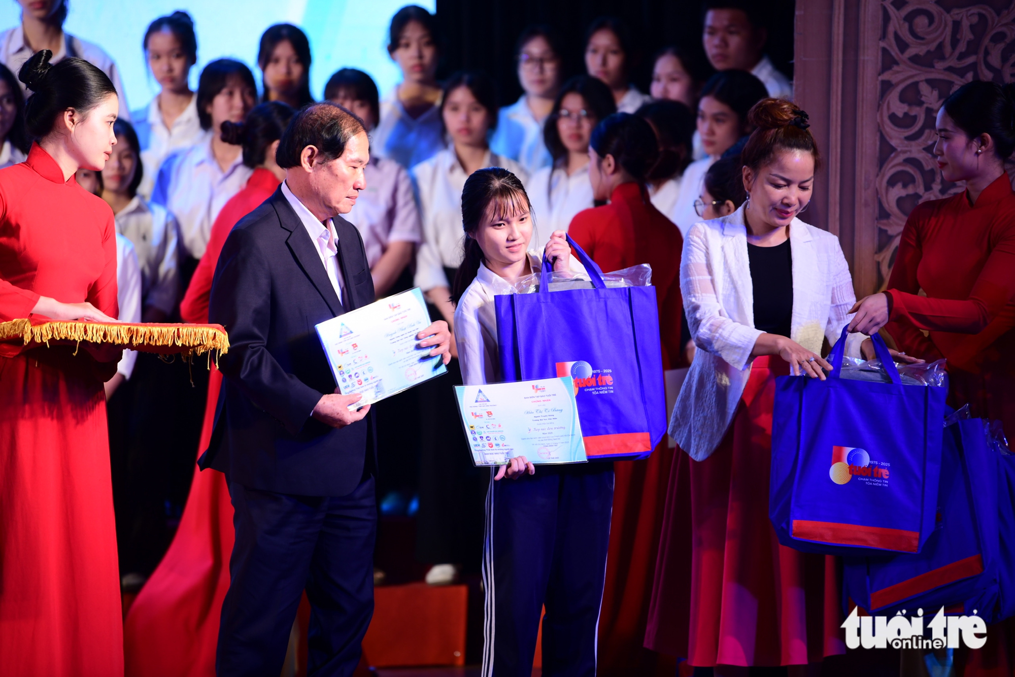 tiếp sức đến trường - Ảnh 43.