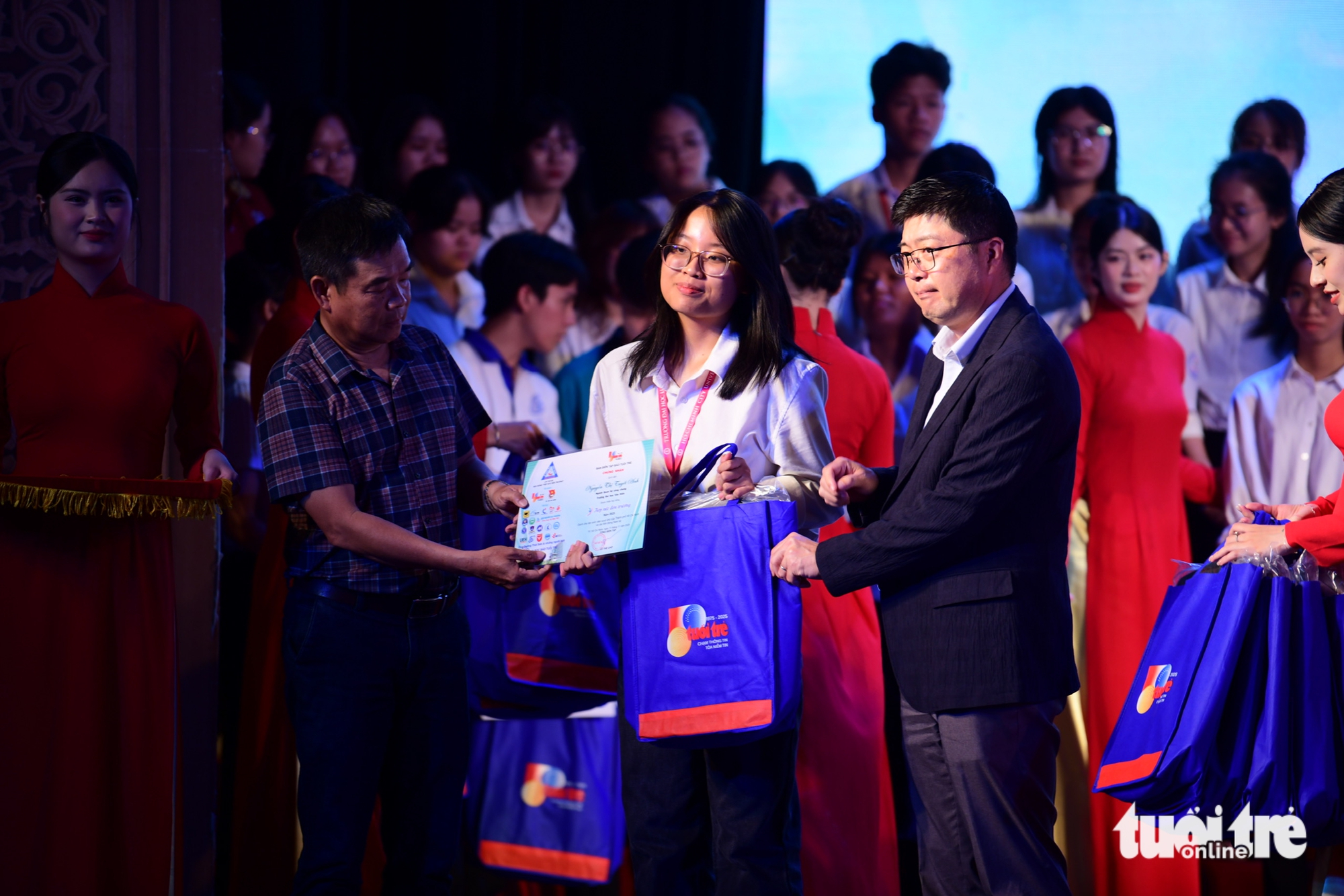 tiếp sức đến trường - Ảnh 52.