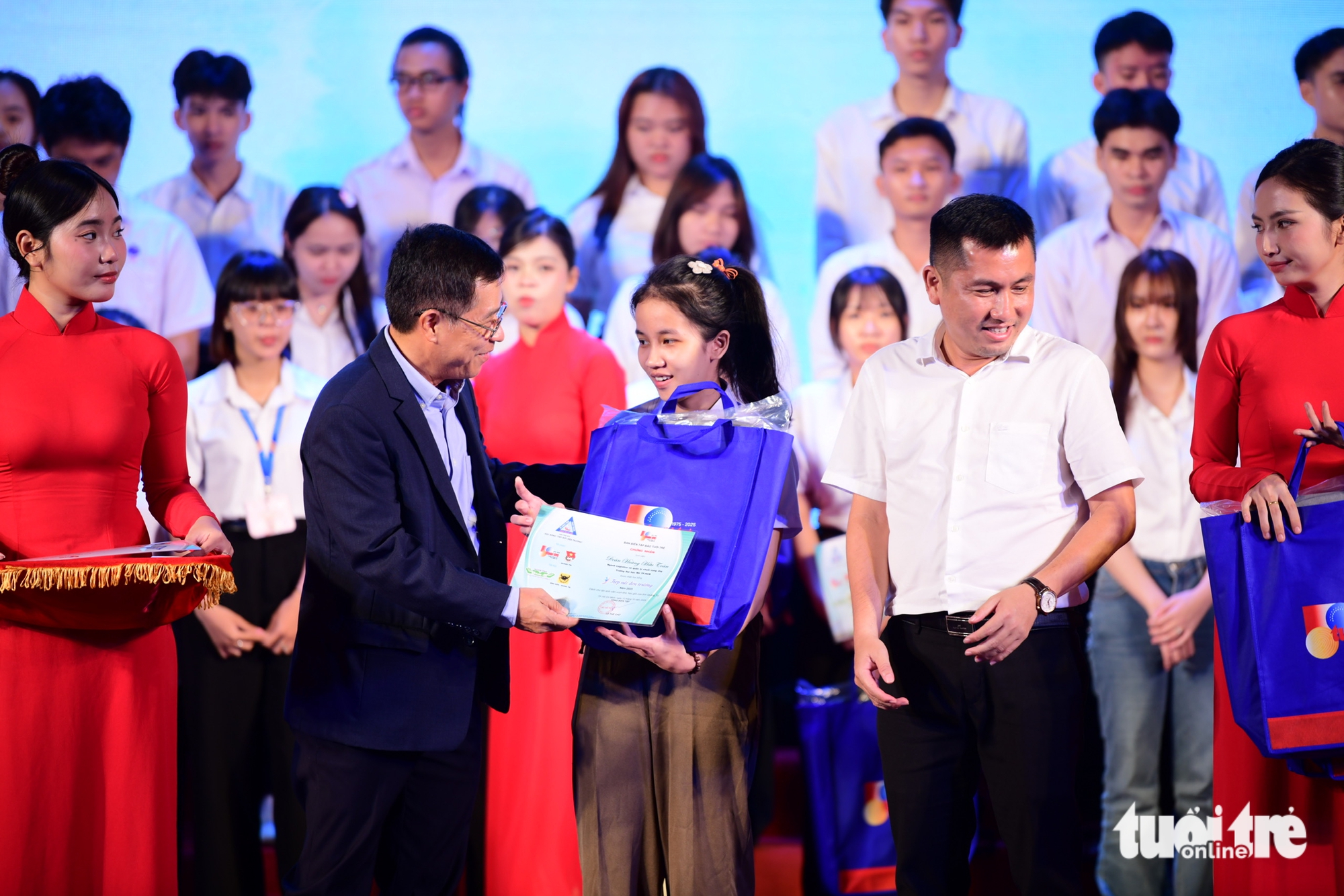 tiếp sức đến trường - Ảnh 53.