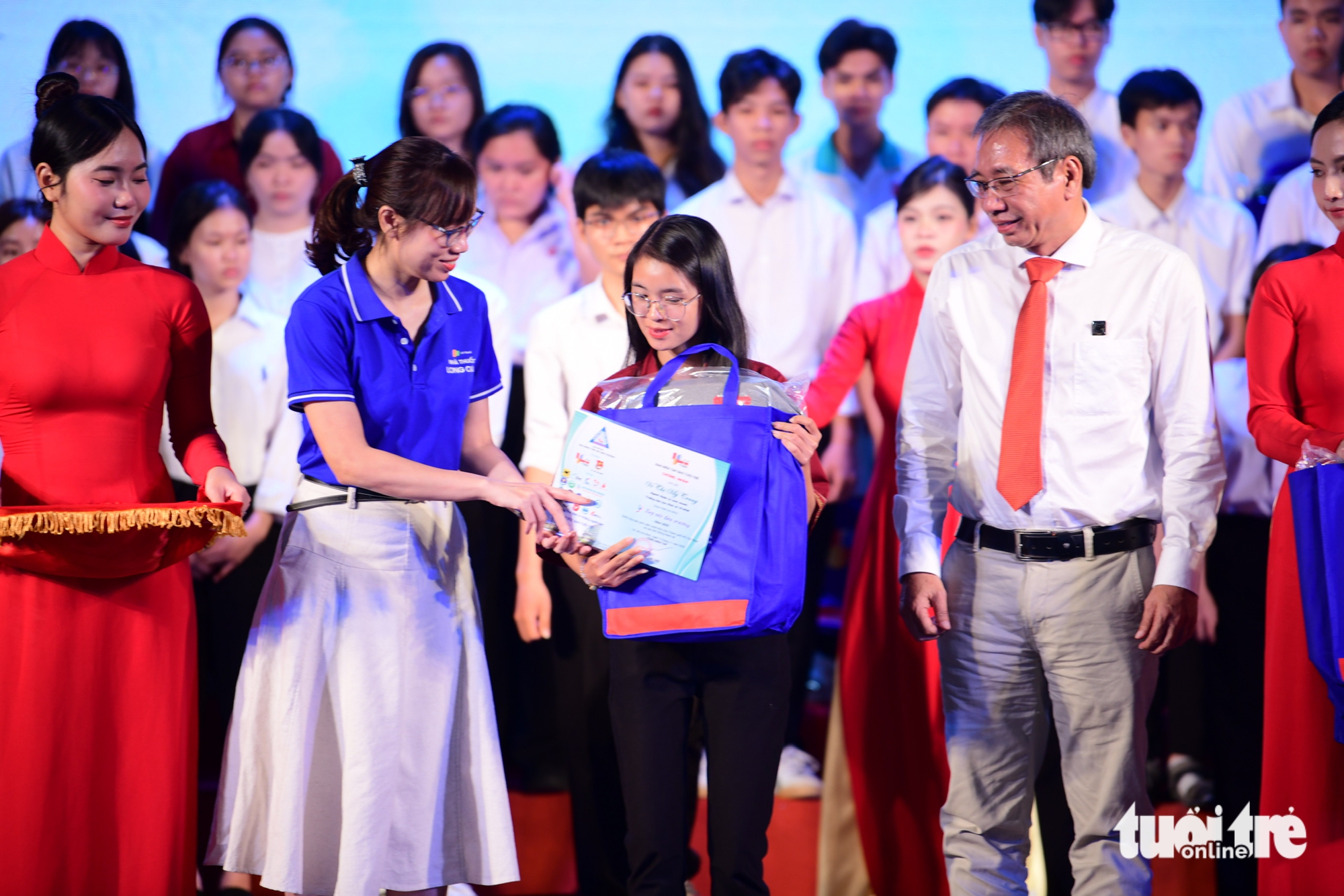 tiếp sức đến trường - Ảnh 54.