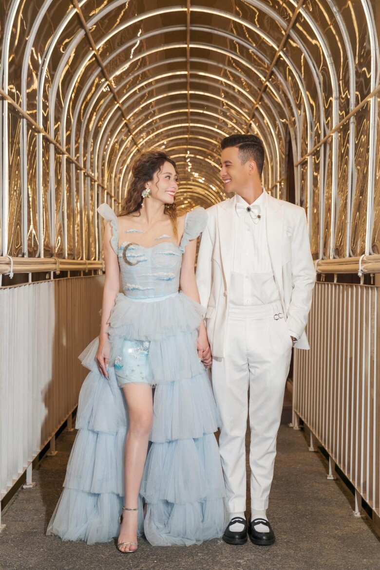 Thanh Hiền và Thanh Long hẹn hò nhiều năm trước khi công khai về chung một nhà.