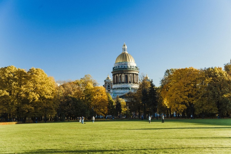 Theo chân khách Việt săn khoảnh khắc thu vàng nước Nga - 7