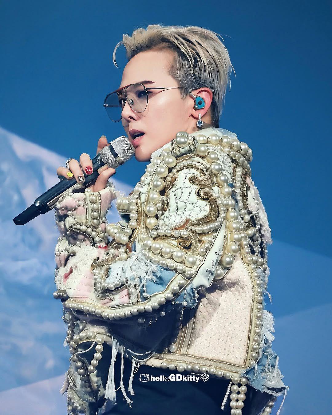 Chốt tổ chức 2 đêm concert G-DRAGON tại Hà Nội, fan Việt quá chất!- Ảnh 3.