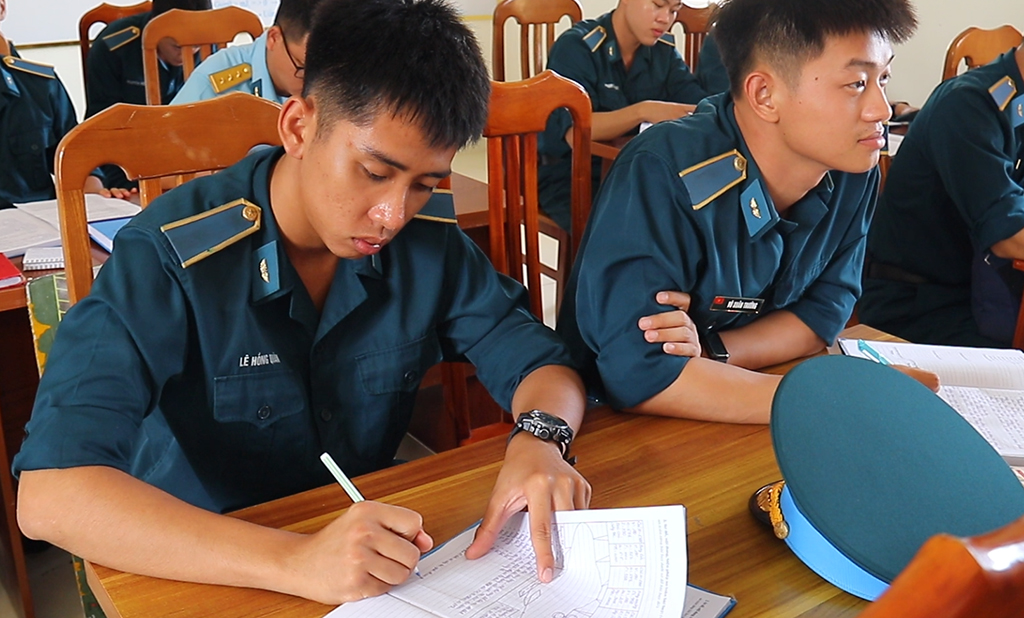 Nơi giấc mơ phi công cất cánh tại sân bay Phan Thiết - Ảnh 4.