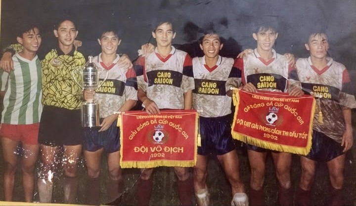 Cựu Vua phá lưới bóng đá Việt Nam, 'Tiếu già' Hồ Văn Lợi không còn nữa- Ảnh 2.