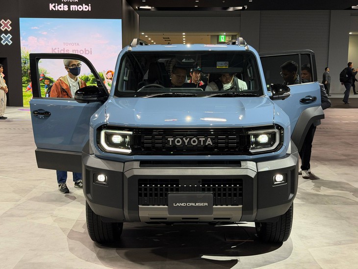 Toyota Land Cruiser FJ - Ảnh 6.