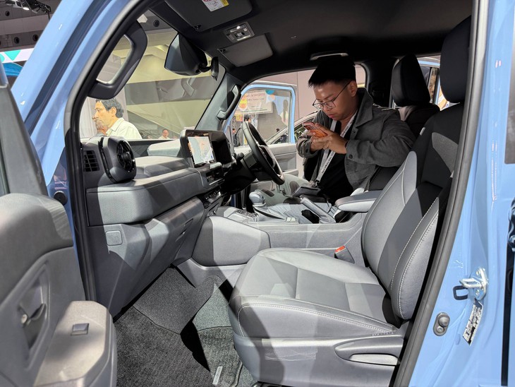 Toyota Land Cruiser FJ - Ảnh 10.