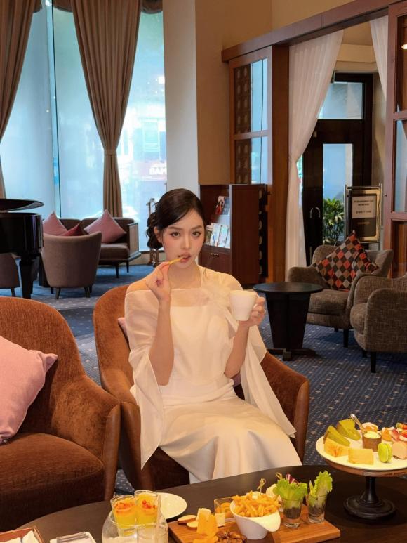 Sao Việt 12/11, tin sao việt mới nhất, sao việt