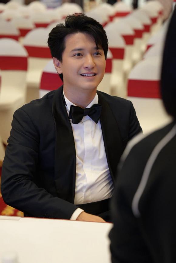 Sao Việt 12/11, tin sao việt mới nhất, sao việt