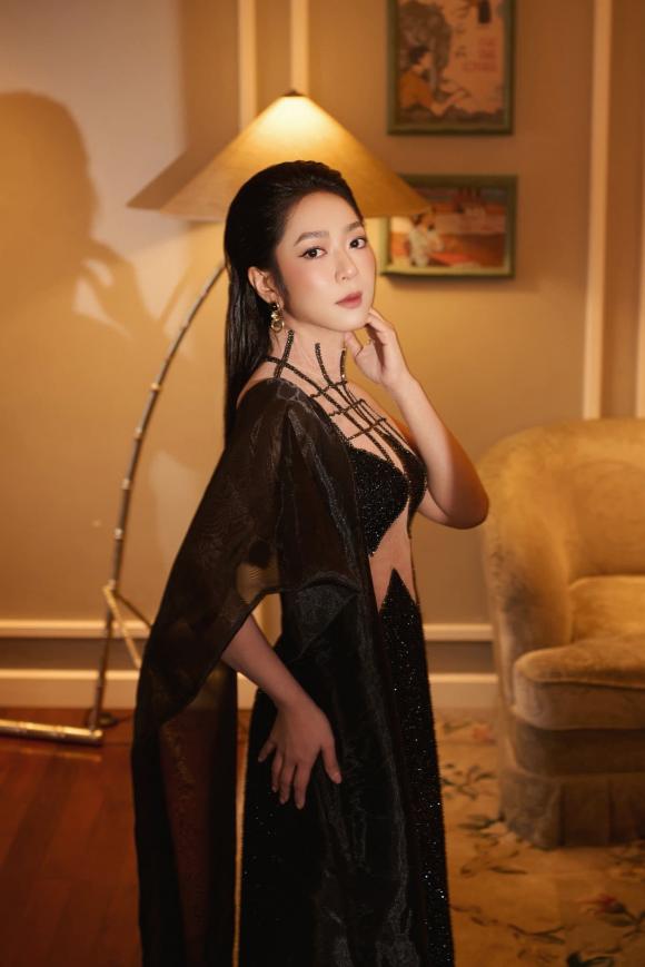 Sao Việt 12/11, tin sao việt mới nhất, sao việt