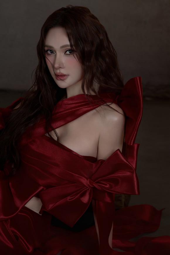 Sao Việt 12/11, tin sao việt mới nhất, sao việt