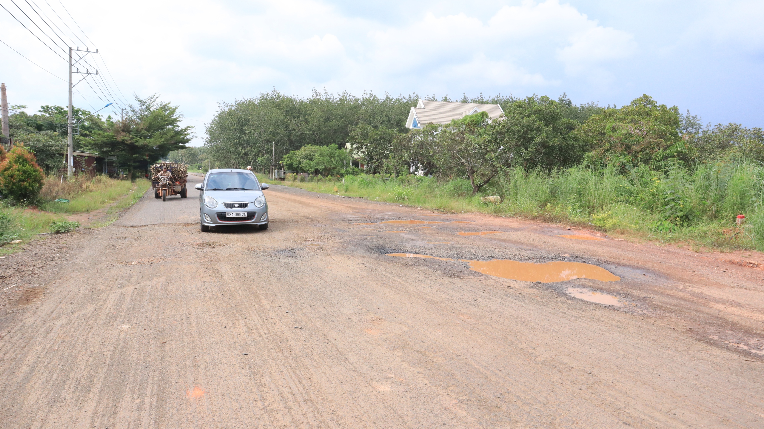 Vì sao dự án nâng cấp, mở rộng đường ĐT.753 chậm tiến độ? - Ảnh 7.