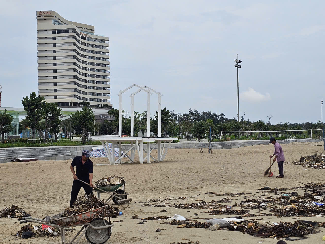 Rác đại dương tấn công Bãi Sau Vũng Tàu Sau công viên nghìn tỉ đồng - Ảnh 5.