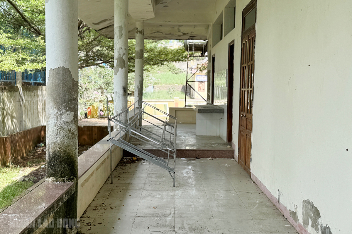 Trung tâm Văn hóa - Thể thao Hòa Liên Đà Nẵng: Tiền tỉ bỏ hoang gần 10 năm - Ảnh 6.