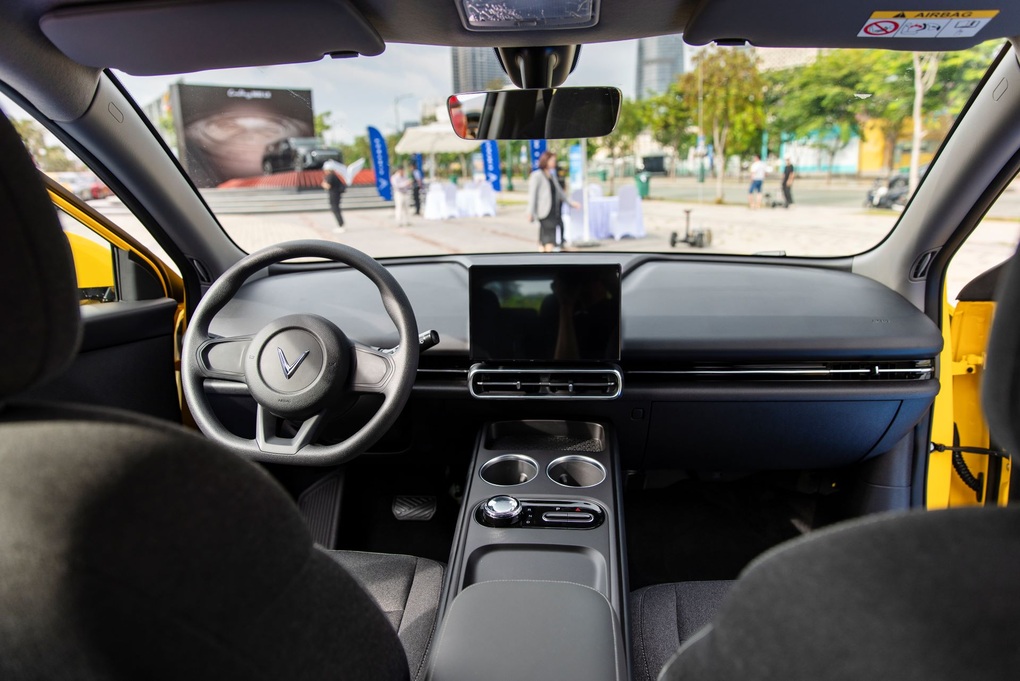 Tài xế dịch vụ giải bài toán thu hồi vốn với xe Limo Green - 2