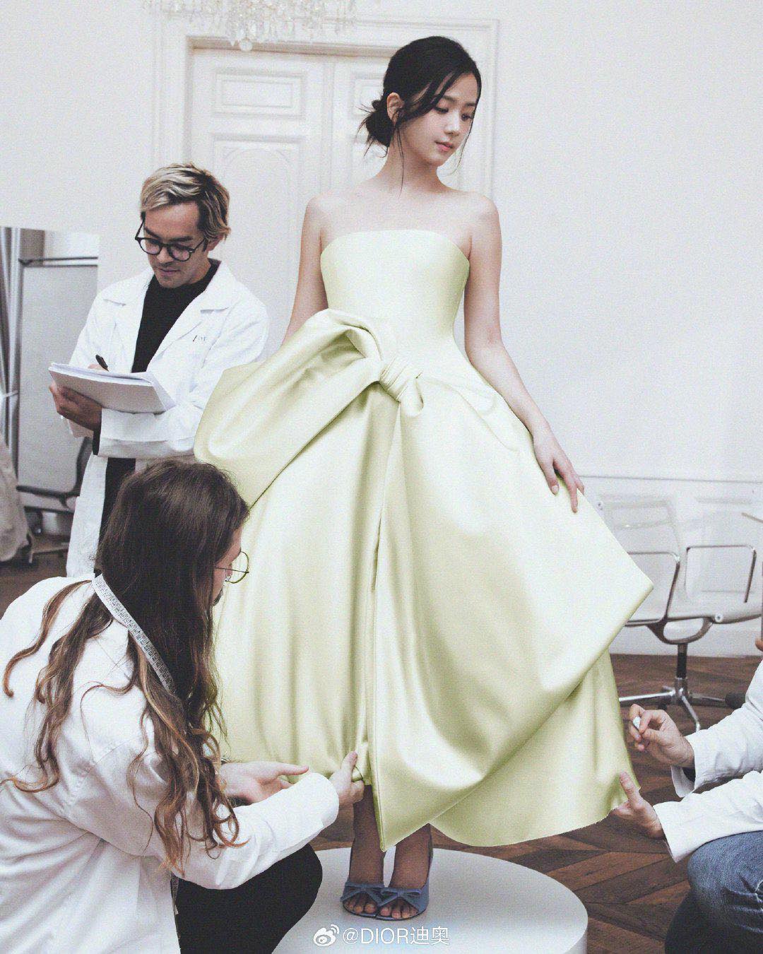 Toan tính của thành viên đẹp nhất BLACKPINK và mỹ nam đẹp nhất thế giới- Ảnh 5.