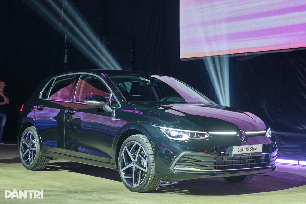 Loạt xe gầm thấp phổ thông mới về Việt Nam, liệu có làm nên chuyện? - 3