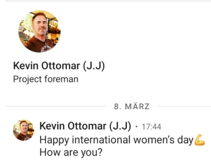 Kẻ tự xưng Kevin Ottomar dùng ảnh của ông Scott Cole đi lừa đảo một phụ nữ Đức. Ảnh: ABC