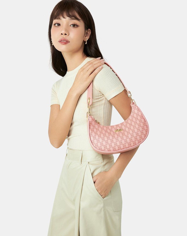 Túi hobo lên ngôi, biểu tượng mới của cô nàng tối giản - Ảnh 8.