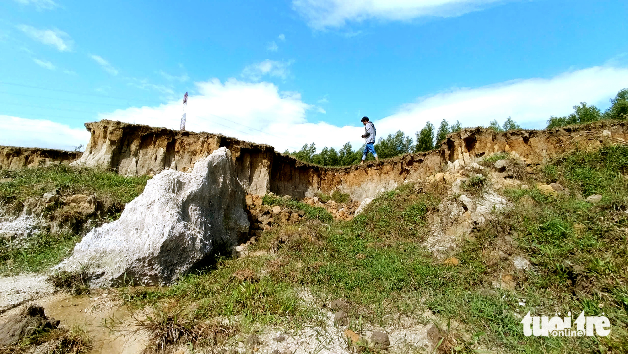 Phá nát ruộng đồng rồi lơ trách nhiệm và xin phá sản 2 Phá nát ruộng đồng rồi lơ trách nhiệm và xin phá sản - Ảnh 2.