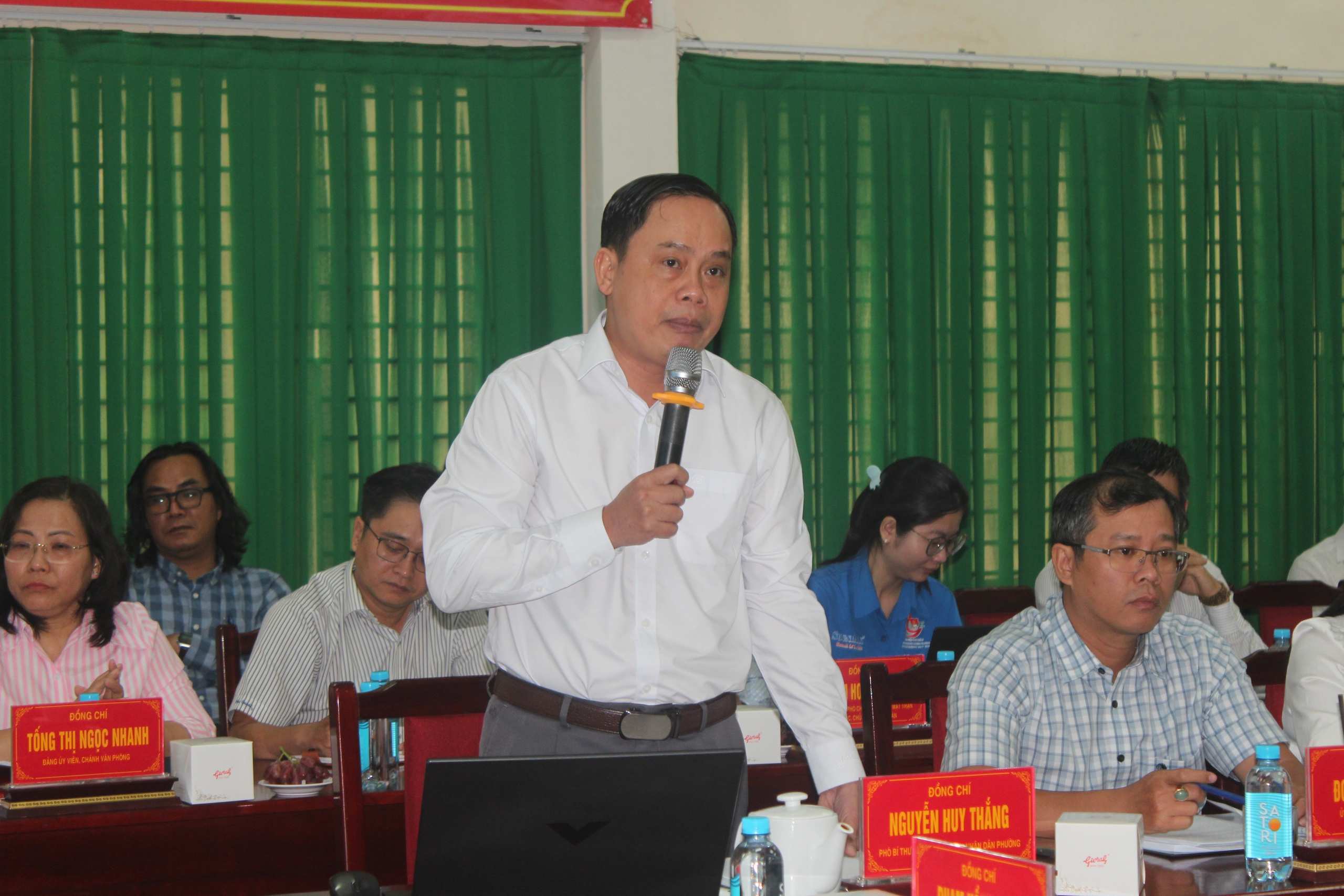 Phó chủ tịch Thường trực UBND TP HCM Nguyễn Văn Thọ làm việc với phường Bình Phú - Ảnh 2.