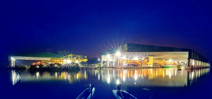 Bến cảng nhà máy Đạm Cà Mau. Ảnh: PVCFC